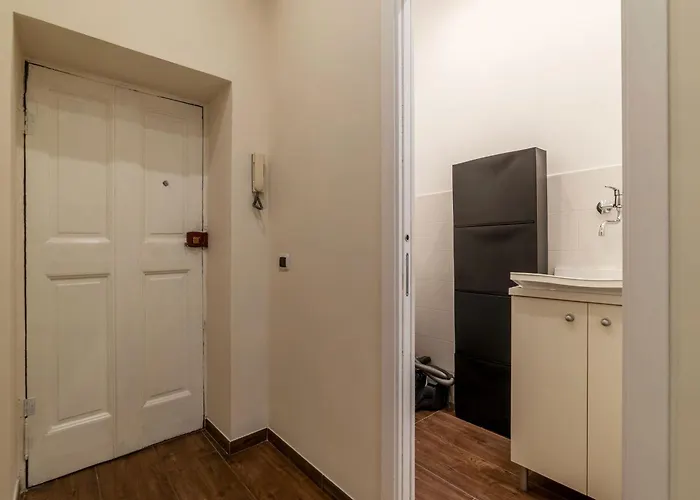 Guesthost - Sallustiano Apartment