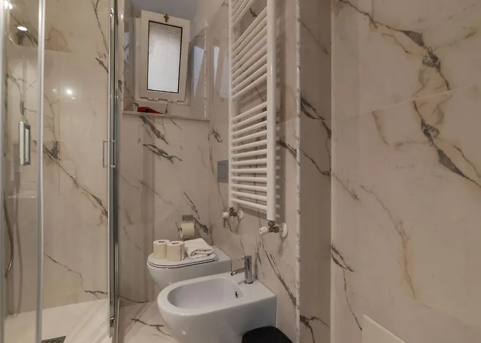 Guesthost - Sallustiano Apartment Rom